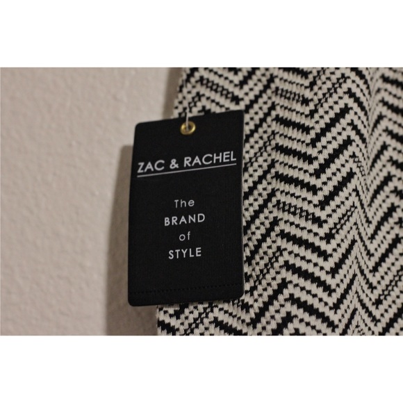 Zac & Rachel Knit Pencil Skirt Sz S HOLIDAY SALE - Picture 4 of 4